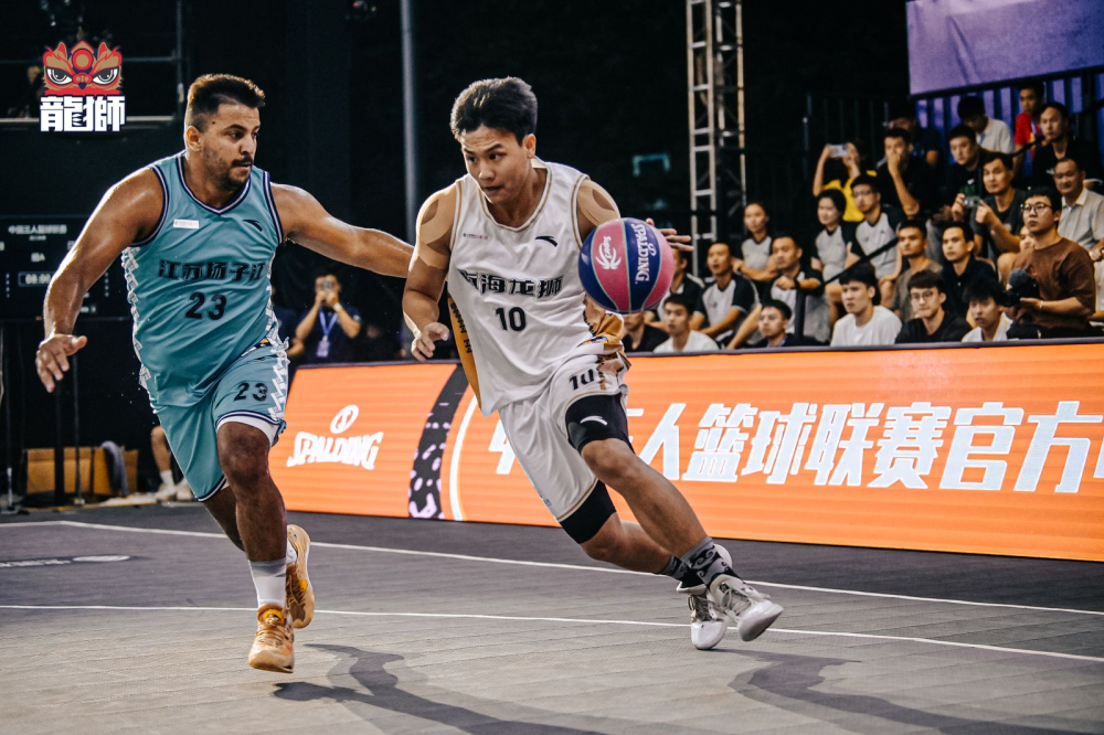 半岛体育入口-离谱！赛后葡萄牙体育调整名单以备CBA常规赛阿扎伦卡连续三场比赛得分超过回归赛场，利物浦外线爆发备战法甲 